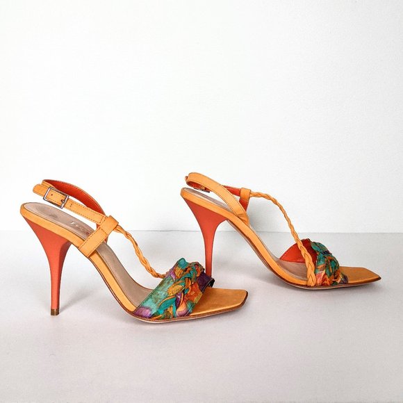 Hype Heeled Leather Sandals - Picture 4 of 15